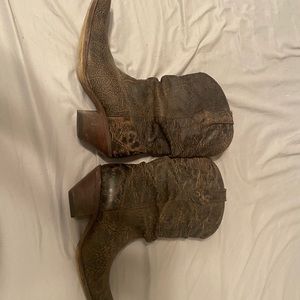 Durango boots women’s size 9M